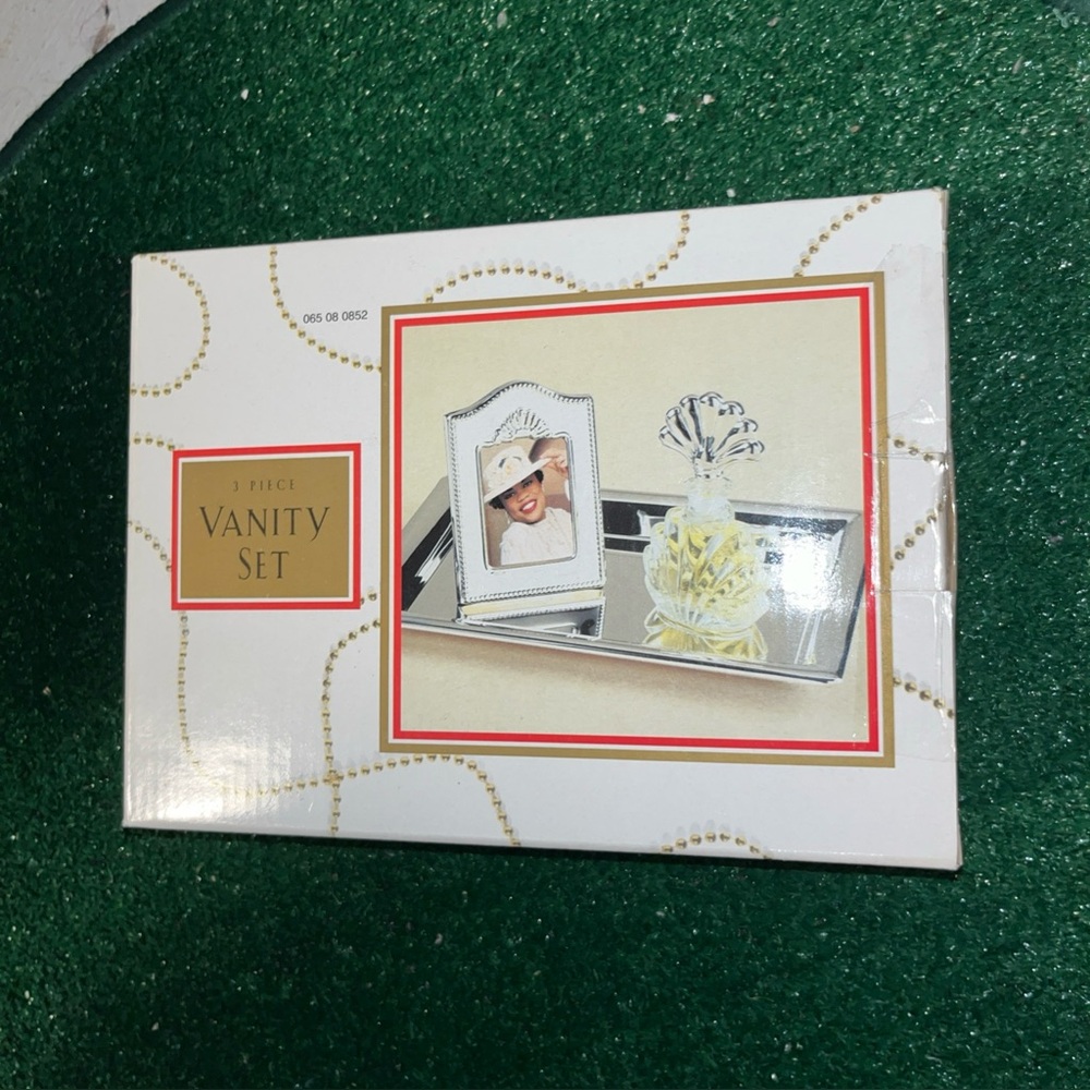 Vintage 3 Piece Silver Plated Vanity Set